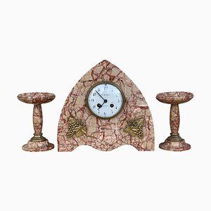 Juego de reloj de capilla, escritorio o manto Art Déco de mármol rosa con detalles de bronce