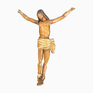 Cristo en la cruz de madera tallada, siglo XVIII