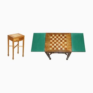 Table de Jeux Vintage en Noyer et Bois de Satin