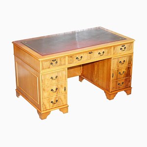 Vintage Partner-Schreibtisch aus Wurzelholz und Knieloch mit ochsenblutroter Lederplatte & getäfelter Rückseite