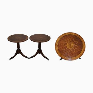 Tavolini in legno di noce intarsiato, set di 2