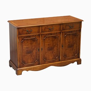 Sideboard aus Wurzel- & Eibenholz mit 3 Schubladen, England