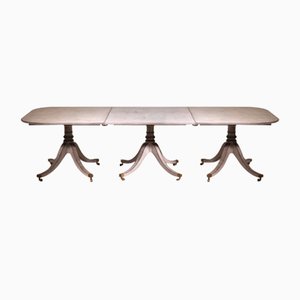 Mesa europea de tres pilares con patas de bronce, siglo XIX