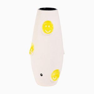 Oko Smiley Pop Ceramic Vase by Malwina Konopacka