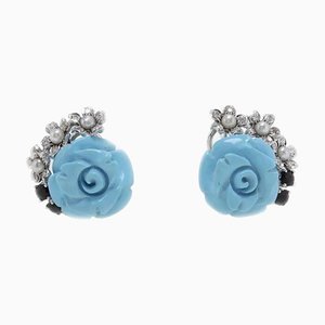 Boucles d'Oreilles Clip-On Artisanales avec Turquoise, Perle, Saphirs, Diamants et Or Blanc 14 Carat, Set de 2
