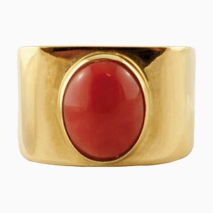 18K Yellow Gold and Central Coral Ring