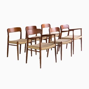 Mid-Century Esszimmerstühle online kaufen bei Pamono