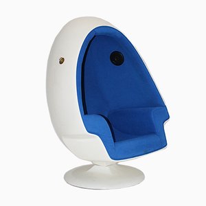 Vintage Space Age Egg Chair in Blau & Weiß, 1970er