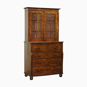Mueble de escritorio victoriano de madera flameada