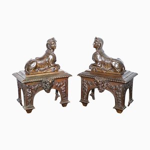 Frühe Louis XVI Französische Bronze Chenets mit Liegender Sphinx, 2er Set