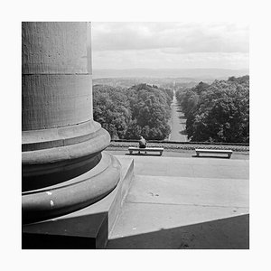 Vista desde la puerta del castillo de Wilhelmshoehe a Kassel, Alemania 1937, 2021