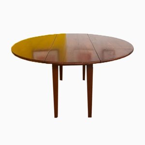 Scandinavian Table