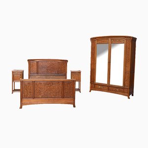 Art Nouveau Carved Bedroom Set attributed to Louis Majorelle, Set of 4