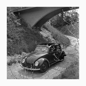 Travelling by Car in the Volkswagen Beetle, Germania 1939, Printed 2021