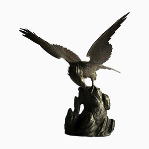 Águila japonesa de bronce del siglo XIX