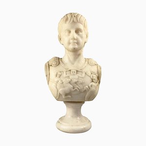 Busto de un general romano de mármol blanco, siglo XX