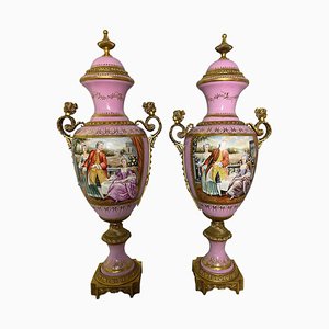 Jarrones franceses de porcelana Sèvres en rosa, siglo XX. Juego de 2