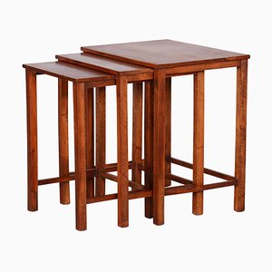 Tavolini ad incastro marroni, anni '30, set di 3