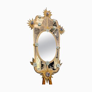 Espejo veneciano con flores de cristal de Murano azul