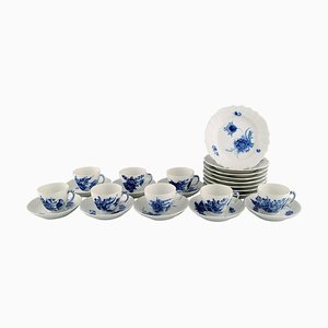 Servizio da caffè curvo blu per otto persone di Royal Copenhagen, anni '80, set di 24