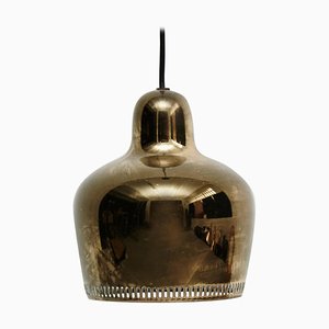 Lampada a sospensione dorata di Alvar Aalto per Artek, anni '50