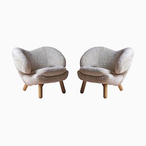Skandilock Sheep and Wood Pelican Chairs by Finn Juhl, Set of 2