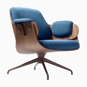 Jaime Hayon, Contemporary, Nussholz, Niedriger Sessel mit blauem Bezug