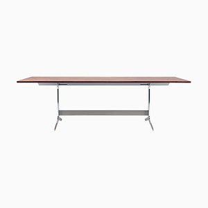 Mesa Council Kt 8324 de Salto & Thomas Sigsgaard