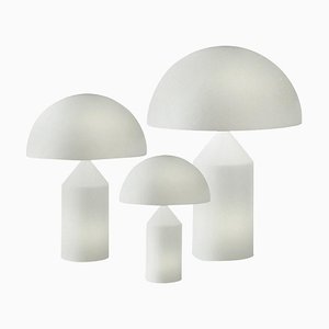 Lámparas de mesa Atollo grandes, medianas y pequeñas de vidrio de Magistretti para Oluce. Juego de 3