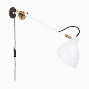 Kh # 1 Weiße Wandlampe mit Langem Arm von Sabina Grubbeson für Konsthantverk