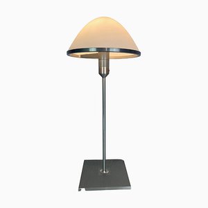Lámpara de mesa italiana con marco de metal