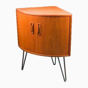 Small Mid-Century Teak Corner Cabinet by Victor Wilkins for G-Plan