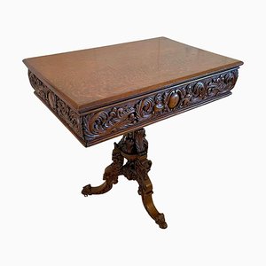 Viktorianischer Tisch aus geschnitzter Eiche