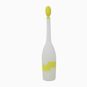 White Bottiglie Colorati Series Bottle with Yellow Band in Murano Glass by Fulvio Bianconi for Venini, 1950s