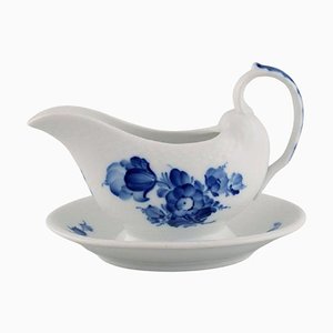 Blue Flower Geflochtene Sauciere auf Ständer von Royal Copenhagen