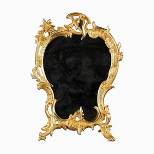 Espejo de mesa de bronce dorado estilo Luis XV