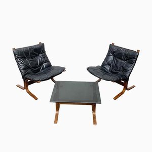Juego de mesa auxiliar Siesta noruego Mid-Century de vidrio de Ingmar Relling para Westnofa. Juego de 3