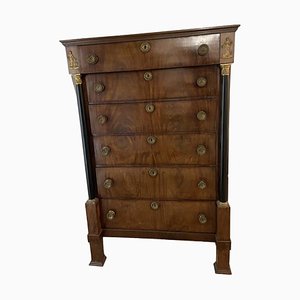 Chest of Drawers in Solid Wood