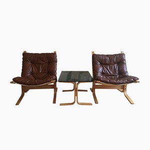 Danish Siesta Chairs & Siesta Side Table with Smoke Glass Plate by Ingmar Relling for Westnofa, Set of 3