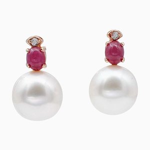 Boucles d'Oreilles Rubis, Diamant, Perle Baroque et Or Rose 14 Carats, Set de 2