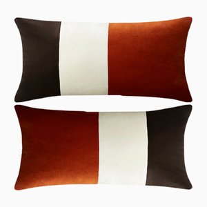 Cuscino da camera da letto in tre tonalità rosso mattone di LO Decor