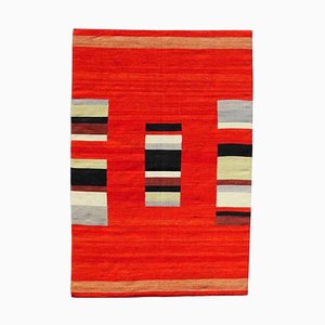 Alfombra Kilim estilo tribal tejida a mano