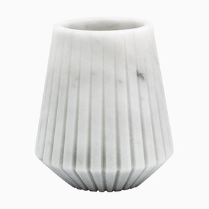 Short Vase in White Carrara Marble