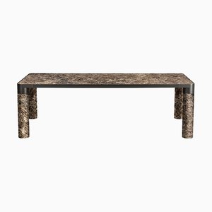 Mesa de comedor Bold rectangular de mármol marrón de Elisa Giovannoni