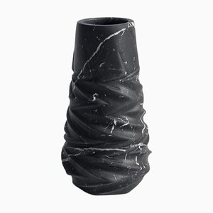 Rock Vase aus schwarzem Marmor