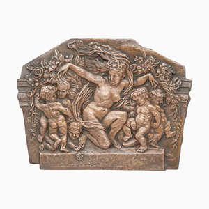 Art Deco Cherub oder Nymphe Wandtafel aus geprägtem Kupfer, 1930er