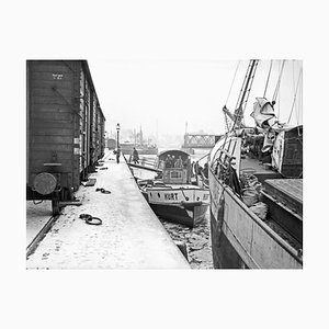 Karl Heinrich Lämmel, Blick auf die alte Eisenbahnbrücke in Königsberg, Deutschland, 1934, Fotografie