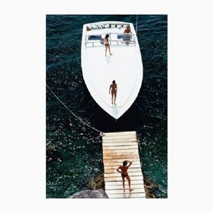 Slim Aarons, Speedboat Landing, Impresión en papel, Enmarcado