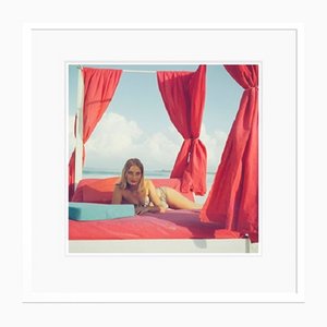 Slim Aarons, Tania Mallet, Impresión en papel, Enmarcado