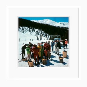 Slim Aarons, Snowmass Picnic, Stampa su carta, Incorniciato